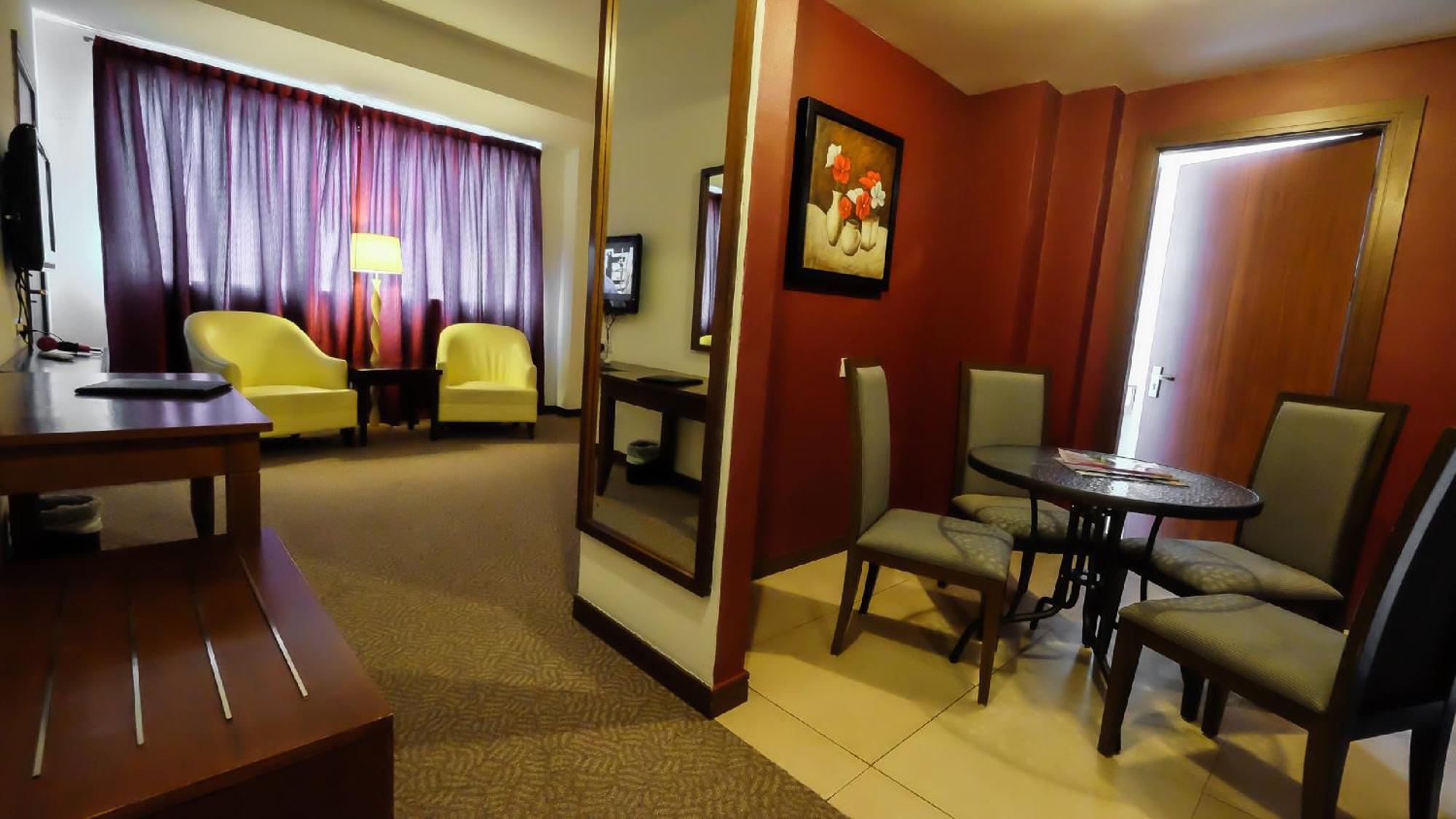 Times Hotel Brunei Bandar Seri Begawan Bilik gambar